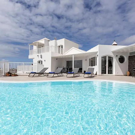 فيلة Ocean Views And Relax In Lanzarote بلايا بلانكا